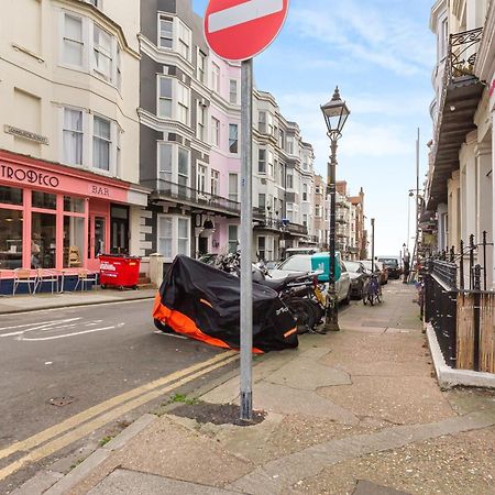 Cosy Studio Flat Moments From The Beach, Kemptown Brighton Exterior photo