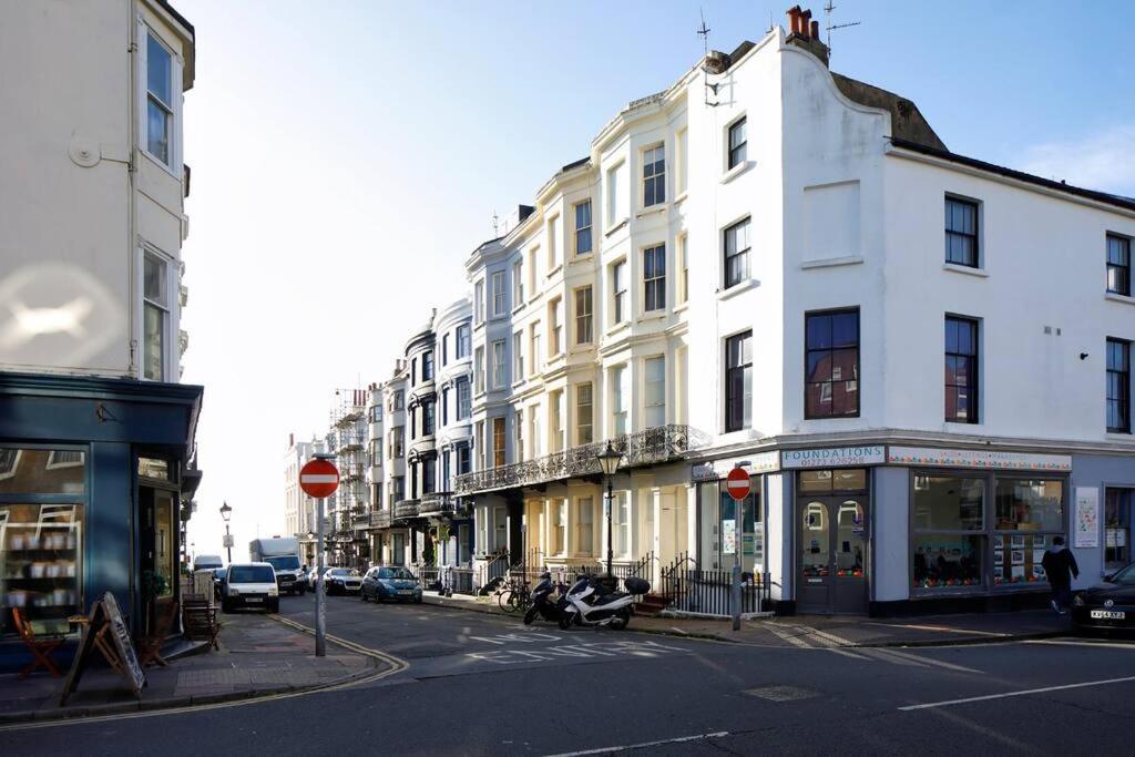 Cosy Studio Flat Moments From The Beach, Kemptown Brighton Exterior photo