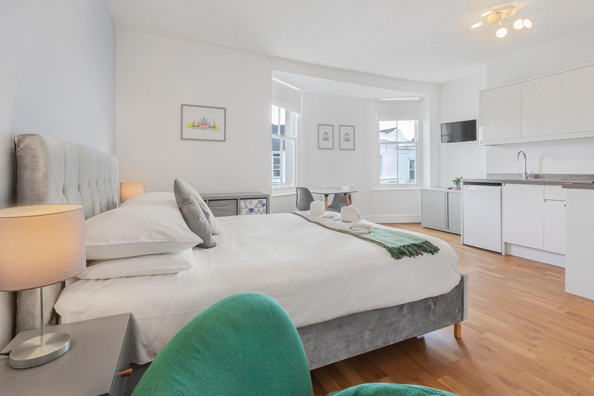 Cosy Studio Flat Moments From The Beach, Kemptown Brighton Exterior photo